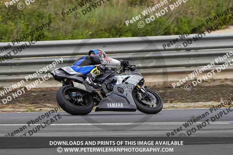 cadwell no limits trackday;cadwell park;cadwell park photographs;cadwell trackday photographs;enduro digital images;event digital images;eventdigitalimages;navarra;no limits trackdays;peter wileman photography;racing digital images;trackday digital images;trackday photos